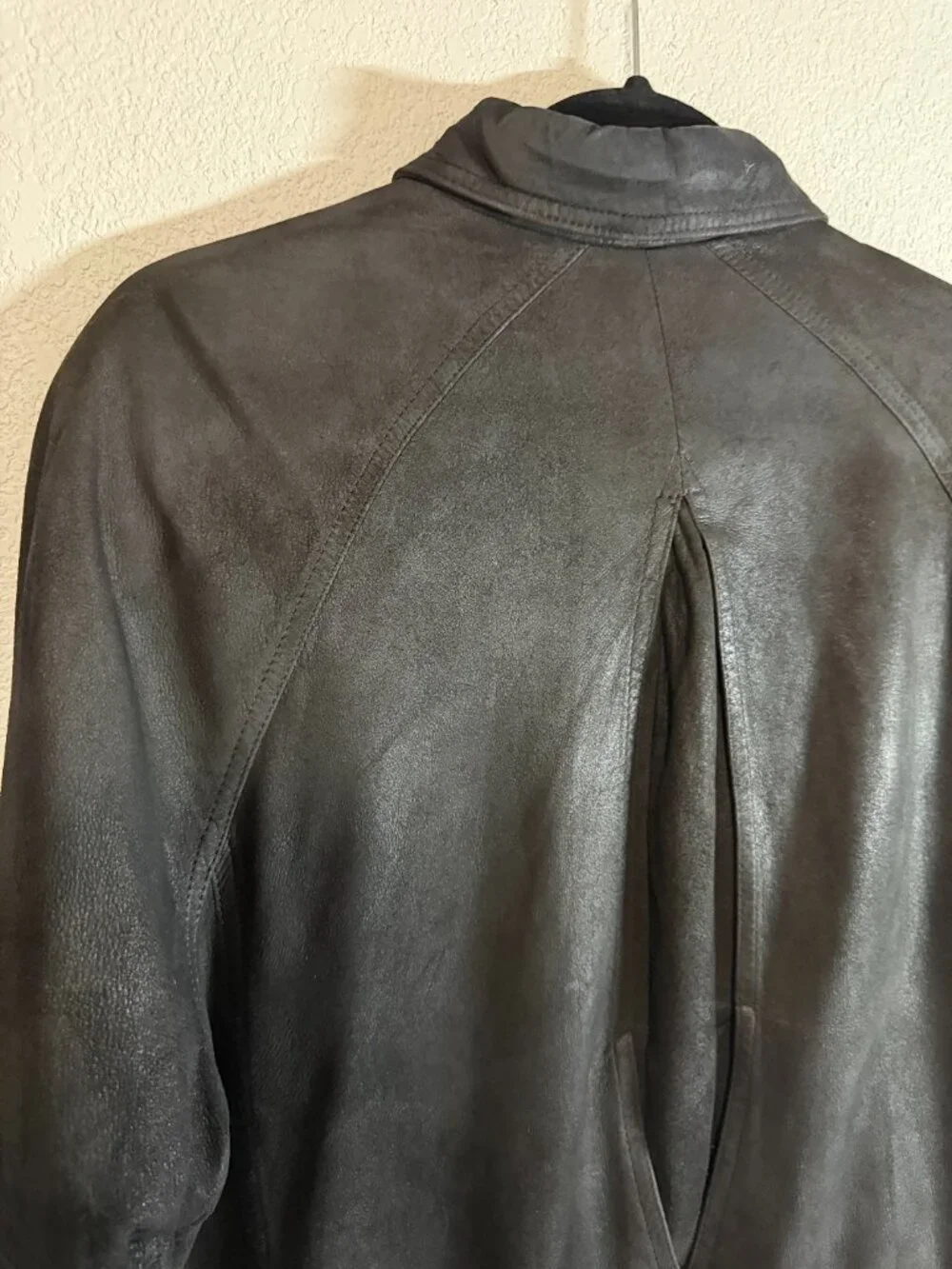 Remy Leather classic vintage